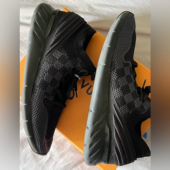 Louis Vuitton Fastlane 'Damier - Black Graphite' Mens Size 8 1/2 - Picture 2 of 11